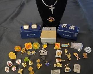 Mens Accessory Collectible Dar 25th Anniversary Pin, Sports Memorabilia More