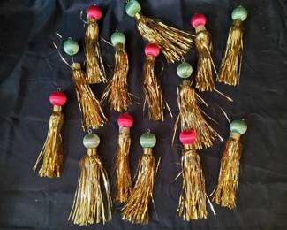 Quilted Stockings, 60s Tinsel Ornaments 12 Days of Christmas Set