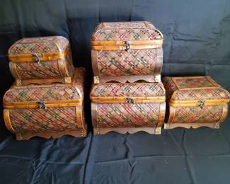 5Piece Nesting Woven Bamboo Keepsake Box Set Decorative Storage Trunk Lot