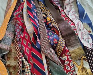 Tie Lot 410 50Piece Mens Assorted Necktie Collection Novelty, Designer Classic Style