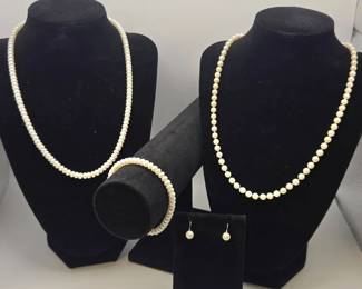 14K Yellow Gold Cultured Pearl Set 2 Necklaces, Bracelet, ScrewBack Earrings
