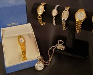 Womens Vintage Designer Watch Lot Boxed Seiko, Bulova Citizen EcoDrive Pocket Necklace