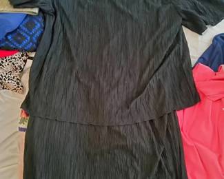 Womens Size XL 1X1820W Apparel Collection Variety of Items
