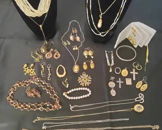 Estate Costume Jewelry Lot Jan Michaels Statement Ring, MultiStrand Pearls, Necklaces Earrings