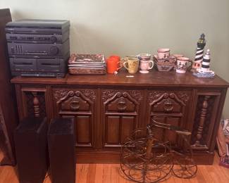 Stereo and record player