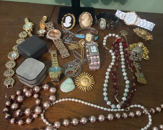 Watches and costume jewelry