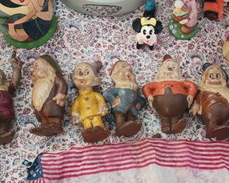 antique 1930s 7 Dwarves characters