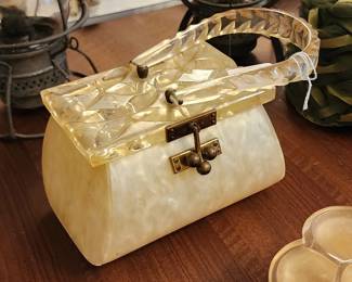 vintage lucite 1950s purse