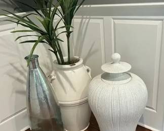 Modern Ceramic  Glass Pieces Large Glass Bottle, Cream Ceramic Urn and Large Ginger Jar