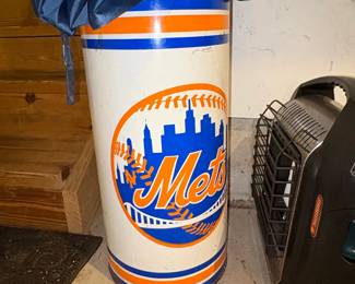 New York Mets Vintage Tin Drink Cooler