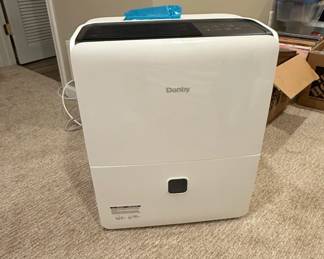 Danby DDRBMPWB Dehumidifier
