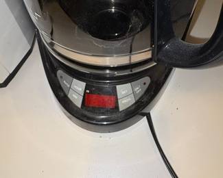 Black & Decker 12-Cup Programmable Coffee Maker
