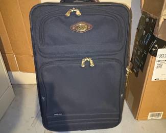 Ricardo Beverly Hills Rolling Suitcase