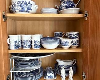 Churchill Blue Willow China Set
