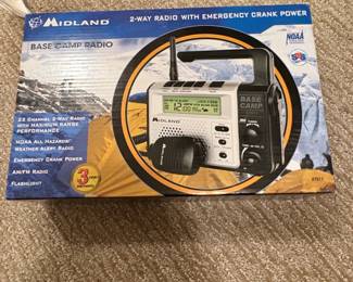 Midland Base Camp Radio XT