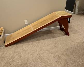 Wooden Pet Ramp with Carpet Tread Adjustable Height