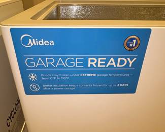 Midea 7.0 cu ft Garage Ready Chest Freezer