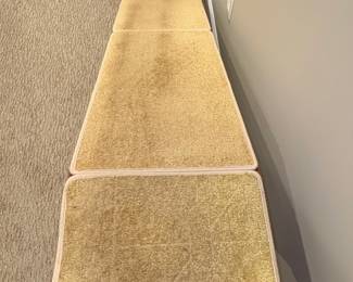 Wooden Pet Ramp with Carpet Tread Adjustable Height third image