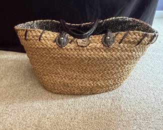 Sun N Sand Straw Wicker Beach Bag Tote with Faux Leather Handles and Leopard Print Lining