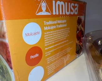 IMUSA Traditional Molcajete with Pestle  Inch second image