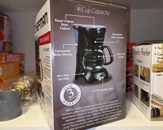 Chefman 4-Cup Coffee Maker RJ14-4-M