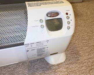 Comfort Zone Oscillating Ceramic Heater second image