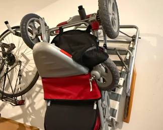 Pet jogging stroller