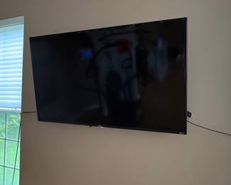 TCL 55” Roku TV 4K UHD HDR Class 4 Series