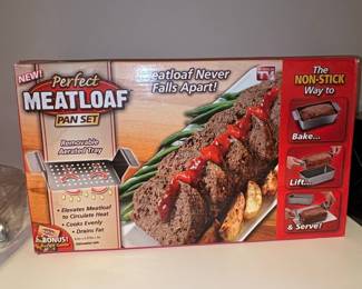 Perfect Meatloaf Pan Set
