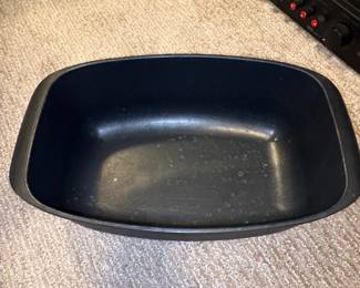 Cast Aluminum Roaster with Glass Lid third image
