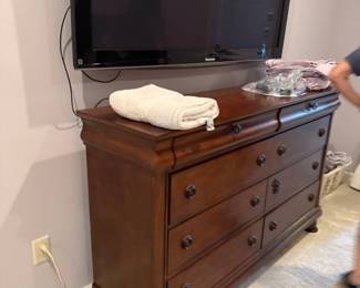 Liberty Furniture Rustic Traditions Drawer Dresser