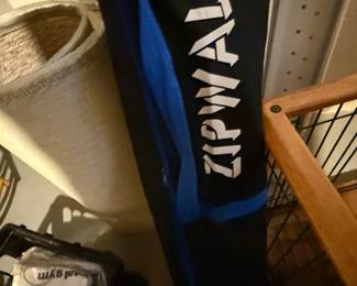 ZIPWALL Dust Barrier Poles