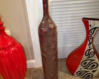 Red Ceramic Vase with Honeycomb Texture and Black Paisley Pattern Vase
