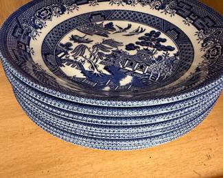 Churchill Blue Willow Pattern Plates