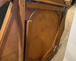 Kestell Octagonal Folding Poker Table second image