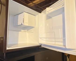 Summit Mini Refrigerator third image