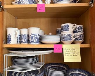 Churchill Blue Willow Pattern Dinnerware Set