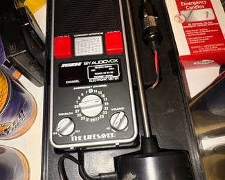Audiovox Lifesaver MCB CB Radio second image