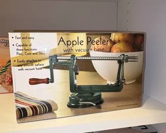 Apple Peeler with Vacuum Base