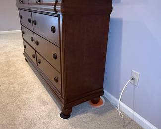 Liberty Furniture Industries Dresser
