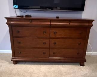 Liberty Furniture Industries Dresser