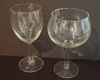 Clear Glass Wine Glasses
