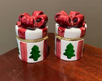 Fitz and Floyd "Old World Santa" Christmas Present Trinket Boxes