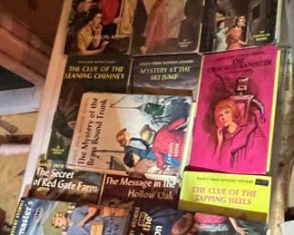 Nancy Drew Mystery Stories Books