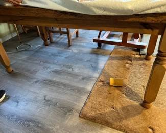 Dining table - legs