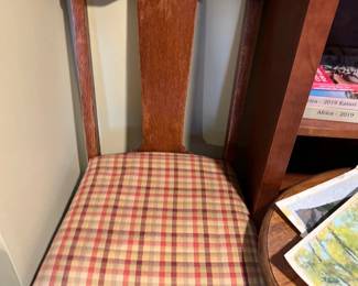 Gingham accent chair