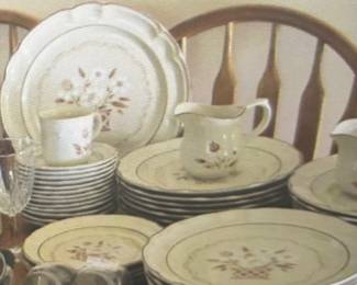 1970’s/1980’s HEARTHSIDE CUMBERLAND “MAY BLOSSOM BROWN” HyVee COLLECTION – JAPAN