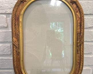 $195~ Antique Federal Style Frame