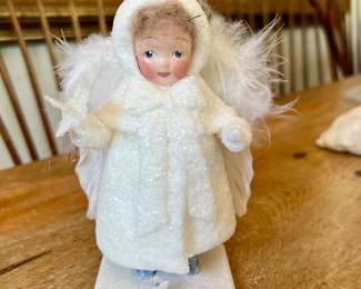 $25~ Elaine Roesle