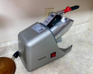 Ice crusher